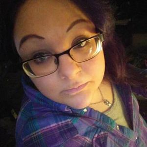 Meet your Posher, Stefanie